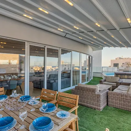 Beautiful Penthouse With Pool And Terrace Lägenhet Is-Swieqi