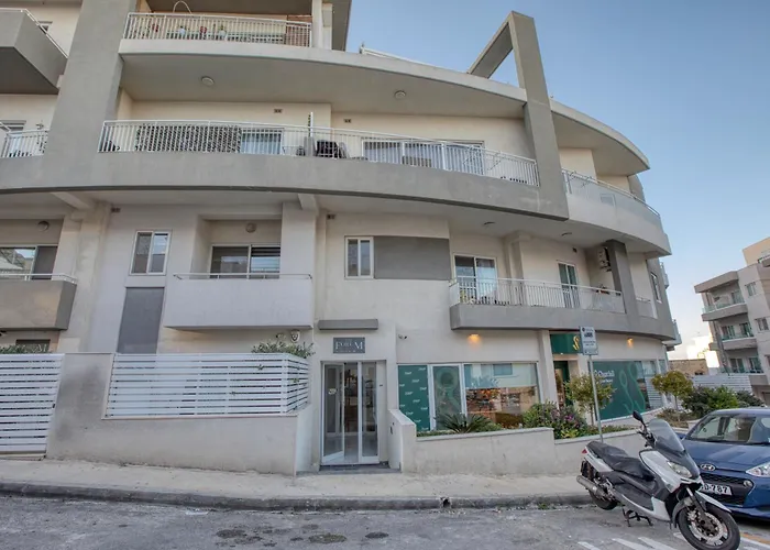 Beautiful Penthouse With Pool And Terrace Apartment *